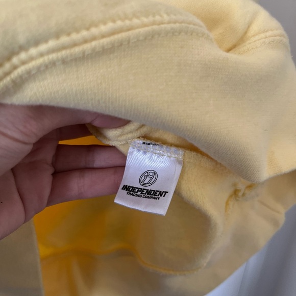 Anti Social Social Club “People Love Reading Negative Review” Yellow Hoodie - Picture 4 of 9